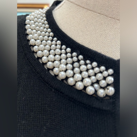 Sweater with pearls - Picture 5 of 7